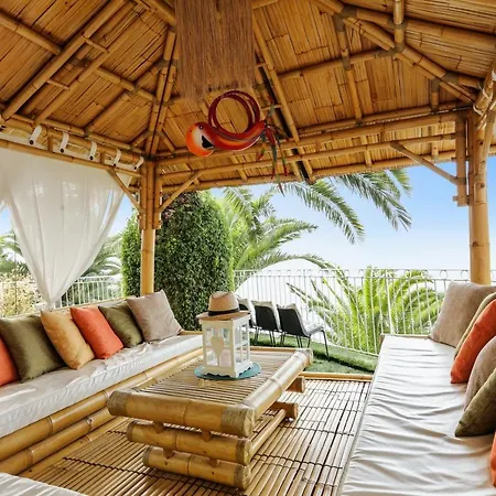 شقة En Bord De A Avec Piscine Privee 80 M² *