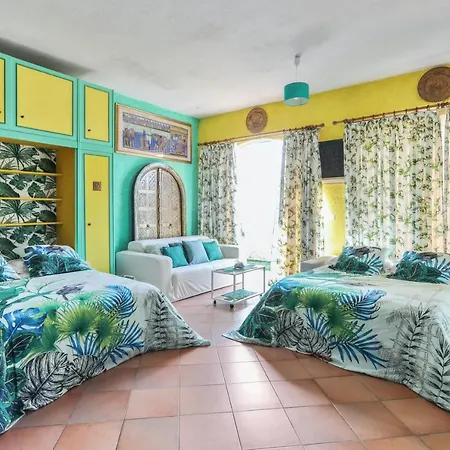 En Bord De A Avec Piscine Privee 80 M² * マントン