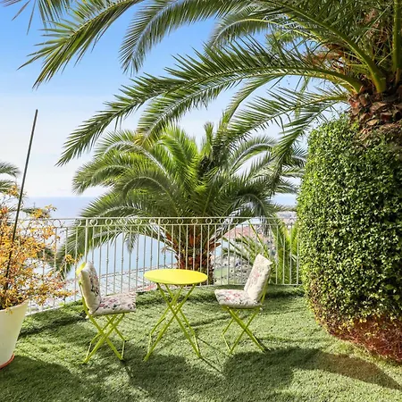 Apartmán En Bord De A Avec Piscine Privee 80 M²