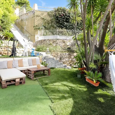 Appartement En Bord De A Avec Piscine Privee 80 M² Garavan