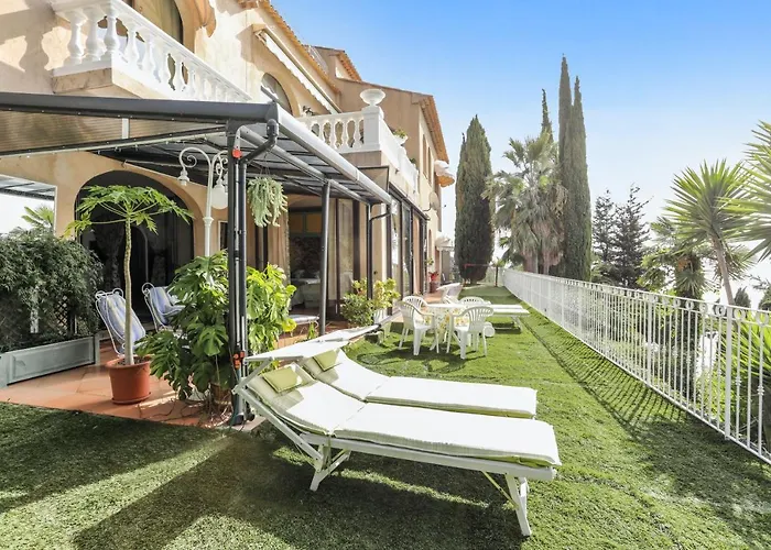 Διαμέρισμα En Bord De A Avec Piscine Privee 80 M² Μεντόν