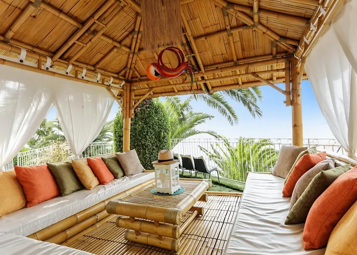 アパート En Bord De A Avec Piscine Privee 80 M² *