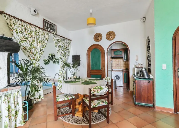 En Bord De A Avec Piscine Privee 80 M² アパート